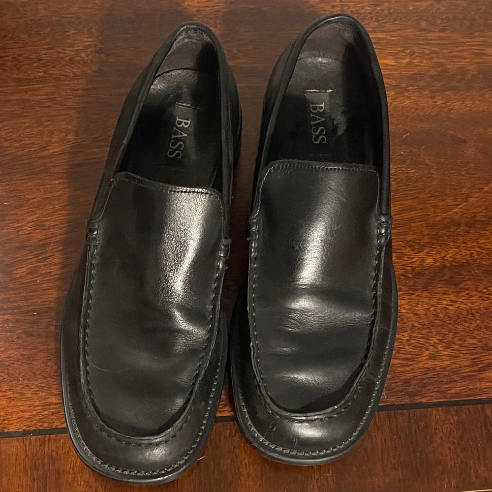 Bass Men's Classic Black Leather Loafers
